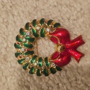 Festive Wreath Brooch with Red Bow